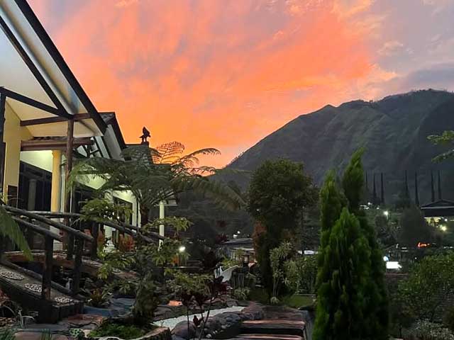 Hotel around Mount Bromo