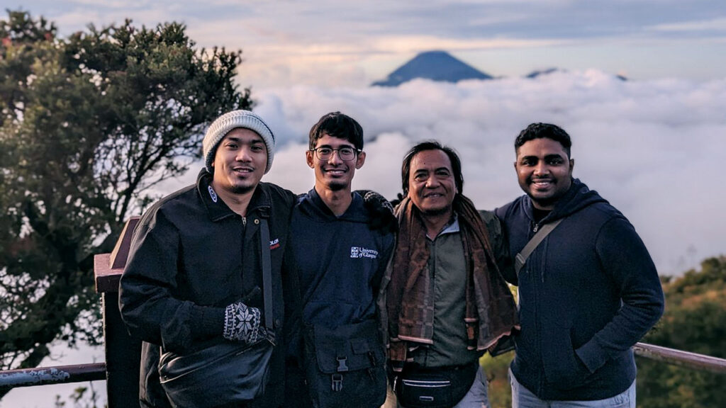 Ijen Bromo Tour local team and Guest